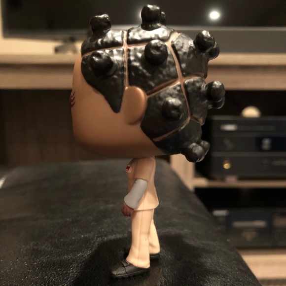 Funko Pop OITNB #248 Suzanne Warren *NO BOX - Picture 6 of 6